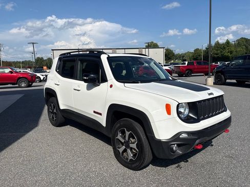 Used 2022 Jeep Renegade Trailhawk AWD/4WD image 11