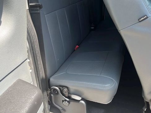Used 2015 Ford F250 XL w/ Power Equipment Group RWD image 13