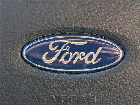 Used 2016 Ford F250 Platinum w/ FX4 Off-Road Package image 13