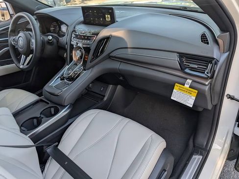 New 2026 Acura RDX SH-AWD image 8