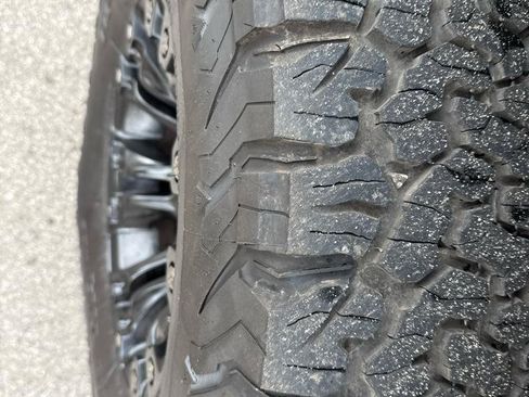 Used 2017 Ford F350 Lariat w/ Snow Plow Prep Package AWD/4WD image 9