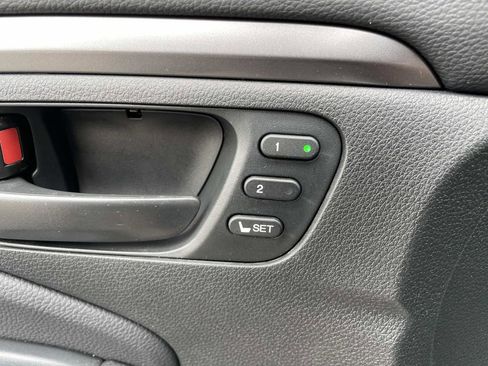 Used 2023 Honda Passport EX-L image 18