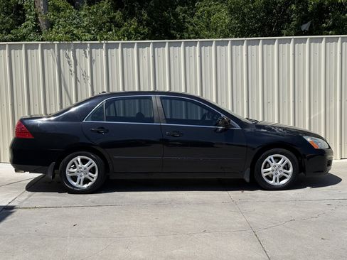 Used 2007 Honda Accord EX-L image 4