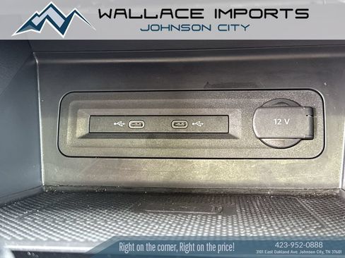 Used 2022 Volkswagen Atlas SEL Premium AWD/4WD image 28
