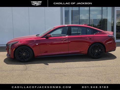 Used 2026 Cadillac CT5 Sport w/ Technology Package RWD image 2