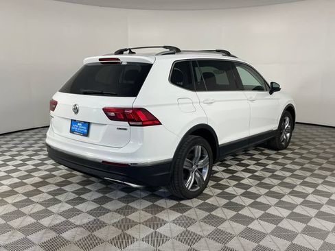 Used 2021 Volkswagen Tiguan SEL w/ 3rd Row Seat Package AWD/4WD image 26