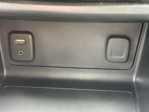 Used 2018 Chevrolet Colorado W/T w/ WT Convenience Package RWD image 28