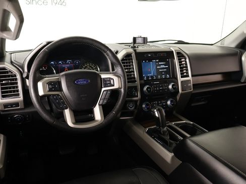 Used 2016 Ford F150 Lariat w/ Equipment Group 502A Luxury AWD/4WD image 2
