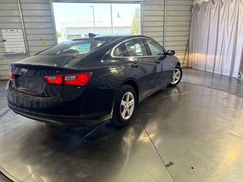 Used 2024 Chevrolet Malibu LT FWD image 5