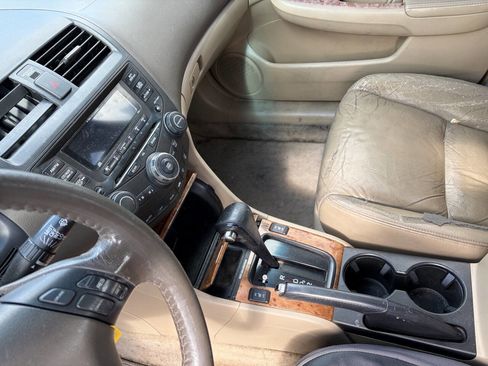 Used 2005 Honda Accord EX image 17