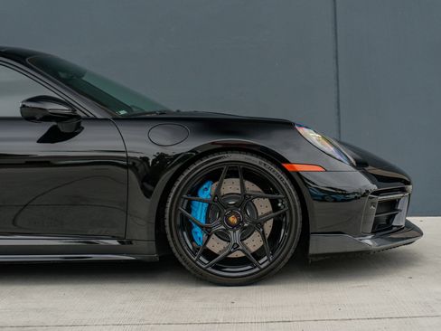 Used 2022 Porsche 911 Carrera 4 GTS w/ Premium Package AWD/4WD image 37