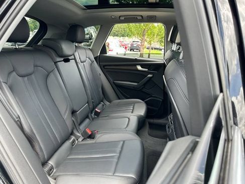 Used 2020 Audi Q5 e Prestige w/ Prestige Package AWD/4WD image 33