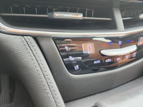 Used 2017 Cadillac CT6 Luxury AWD/4WD image 10