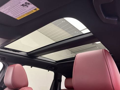 Certified 2025 MAZDA CX-70 Plug-In Hybrid w/ Premium Plus image 6