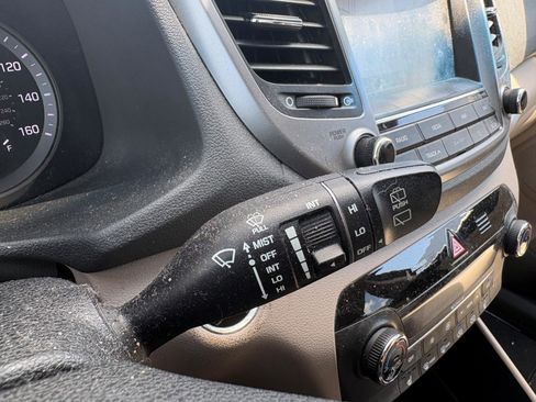 Used 2018 Hyundai Tucson SEL Plus FWD image 20