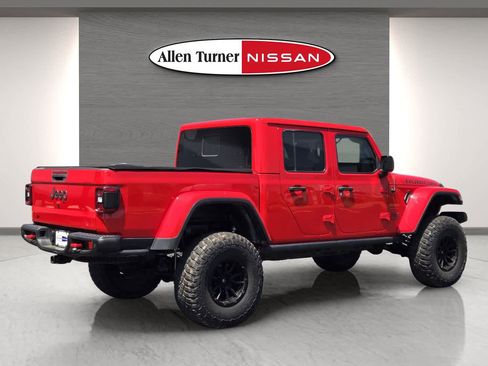 Used 2020 Jeep Gladiator Rubicon image 7
