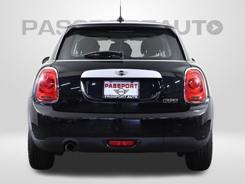 Used 2015 MINI Cooper 4-Door Hardtop FWD image 6
