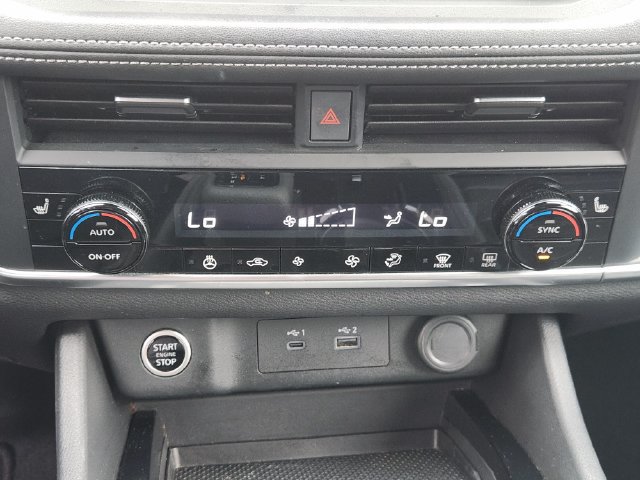 Used 2023 Nissan Rogue SV w/ SV Premium B Package FWD image 20