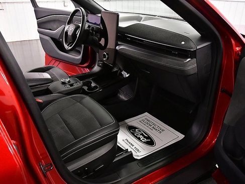 Used 2024 Ford Mustang Mach-E GT image 29