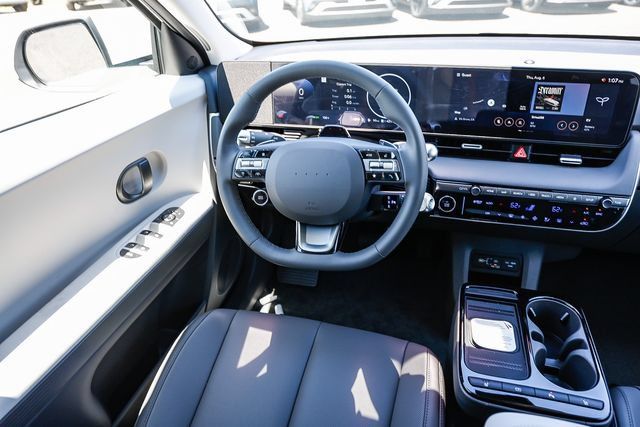 New 2026 Hyundai Ioniq 5 SEL RWD image 17