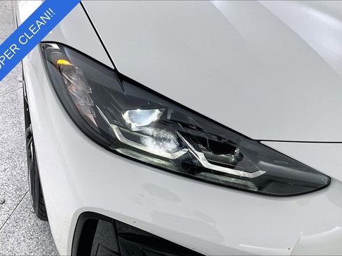 Used 2022 BMW 430i Coupe w/ M Sport Package image 38