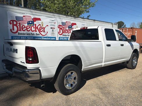 New 2026 RAM 2500 Tradesman AWD/4WD image 3