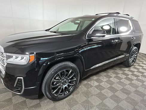 Used 2023 GMC Acadia Denali w/ Black Diamond Edition AWD/4WD image 8