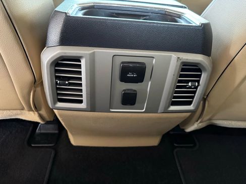 Used 2017 Ford F250 Lariat w/ Chrome Package image 22