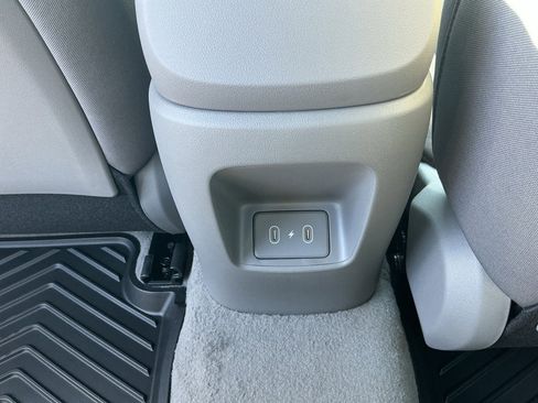 New 2026 Hyundai Elantra SE image 19