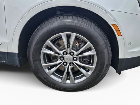 Certified 2023 Cadillac XT5 Premium Luxury w/ Technology Package AWD/4WD image 14