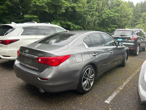 Used 2015 INFINITI Q50 Premium w/ Navigation Package RWD image 5