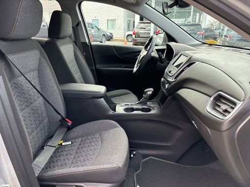 Used 2022 Chevrolet Equinox LT image 21