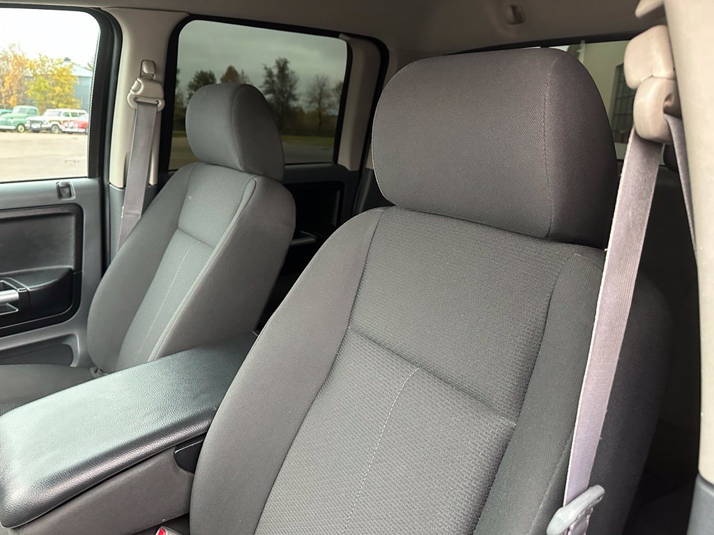 Used 2006 Mitsubishi Raider LS AWD/4WD image 3