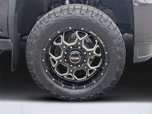 Used 2016 GMC Sierra 2500 Denali w/ Duramax Plus Package image 10