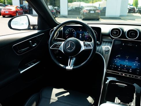 Used 2023 Mercedes-Benz C 300 Sedan image 10
