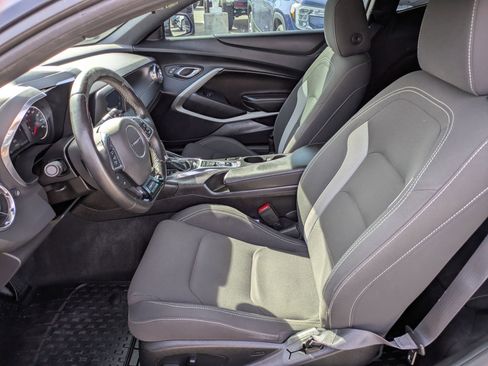 Used 2017 Chevrolet Camaro LT image 10