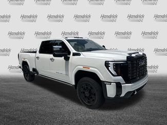 Used 2025 GMC Sierra 2500 Denali Ultimate AWD/4WD video 2