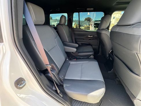 Used 2026 Lexus GX 550 w/ Accessory Package (ZB) AWD/4WD image 14