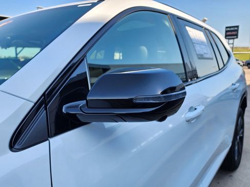 New 2026 Buick Enclave Sport Touring w/ Power Package image 12