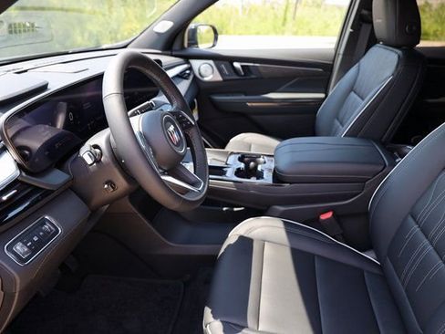 New 2026 Buick Enclave Avenir image 10