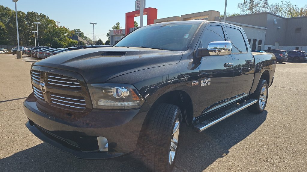 Used 2014 RAM 1500 Sport w/ Convenience Group AWD/4WD image 16