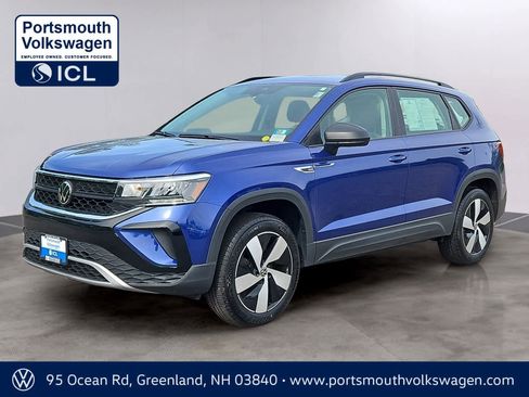 Certified 2024 Volkswagen Taos S AWD/4WD image 1