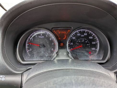 Used 2014 Nissan Versa SV image 15