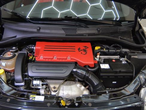 Used 2013 FIAT 500 Abarth w/ Comfort/Convenience Group image 32