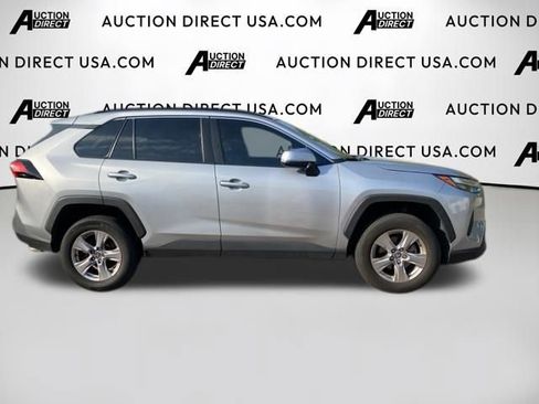 Used 2023 Toyota RAV4 XLE w/ Convenience Package image 6