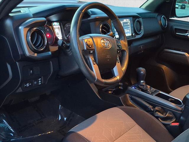 Used 2020 Toyota Tacoma TRD Sport RWD image 9