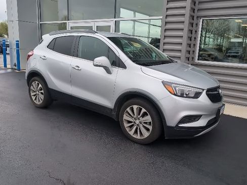 Used 2019 Buick Encore Preferred image 1