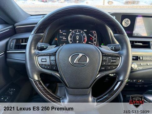 Used 2021 Lexus ES 250 w/ Premium Package image 32