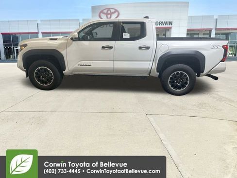 New 2025 Toyota Tacoma TRD Off-Road image 5