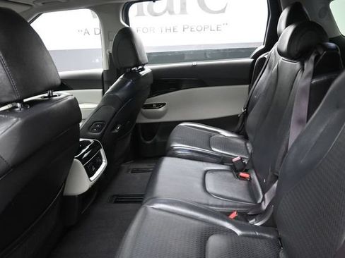 Used 2023 Kia Carnival SX Prestige w/ Paint Protection Package FWD image 24